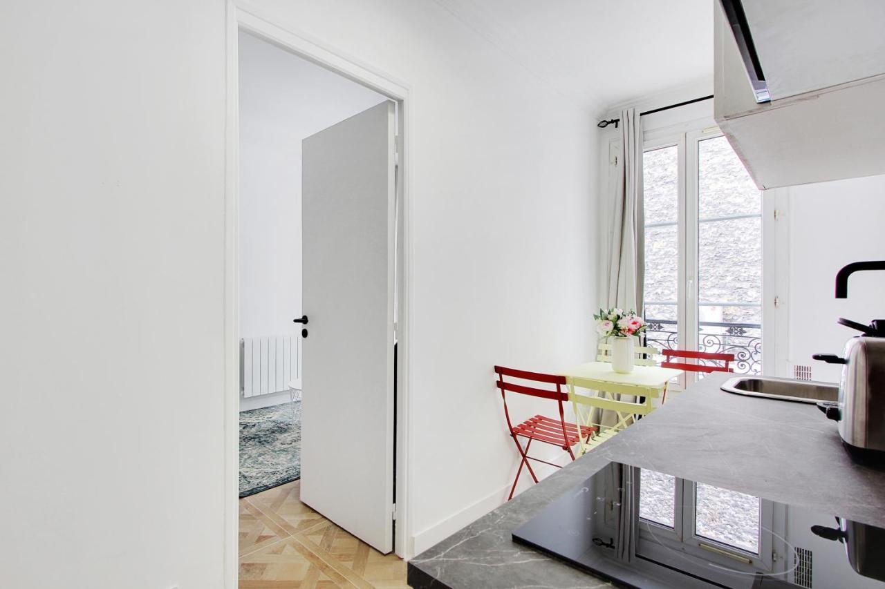 Cmg St Antoine Bastille 12 Paris Exterior foto