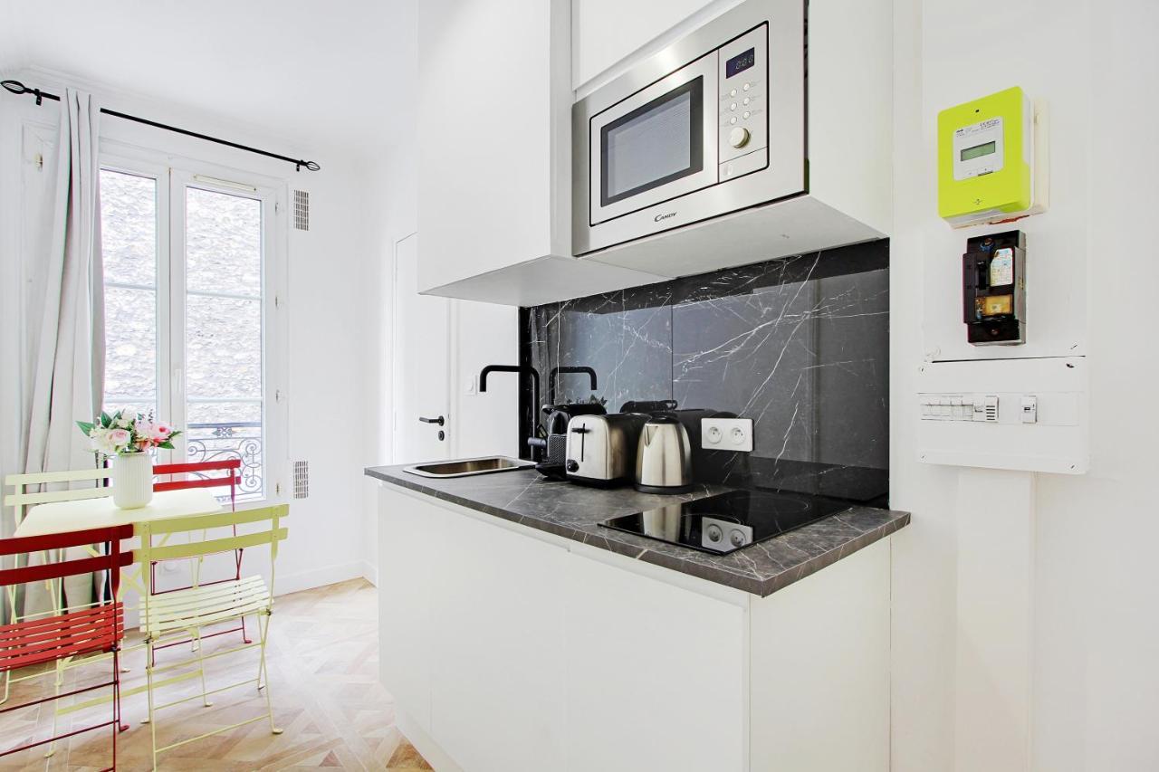 Cmg St Antoine Bastille 12 Paris Exterior foto